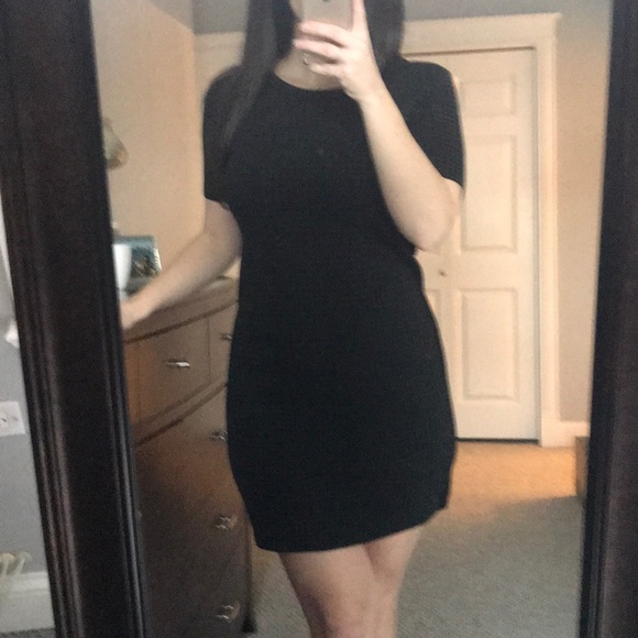 Theory Dress - Picture 2 of 4